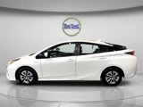 Used 2017 Toyota Prius Two image 3