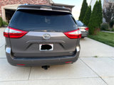 Used 2017 Toyota Sienna XLE Premium image 5