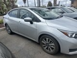 Used 2023 Nissan Versa SV image 3