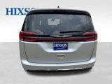 Used 2024 Chrysler Pacifica Touring-L image 4