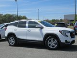 Used 2022 GMC Terrain SLE w/ Driver Convenience Package image 2