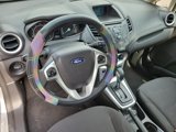 Used 2017 Ford Fiesta SE image 2
