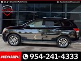 Used 2015 Nissan Pathfinder SV image 2