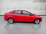 Used 2014 Ford Focus SE image 4
