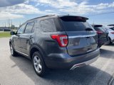 Used 2016 Ford Explorer XLT image 4