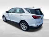 Used 2022 Chevrolet Equinox LS image 3