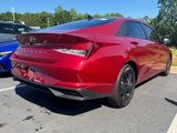 Used 2023 Hyundai Elantra SEL image 2