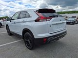 Used 2022 Mitsubishi Eclipse Cross LE image 4