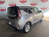 Used 2024 Kia Soul LX image 4