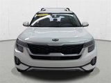 Used 2021 Kia Seltos SX w/ SX Sunroof Package image 2