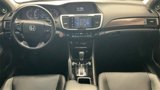 Used 2017 Honda Accord EX-L image 3
