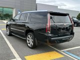 Used 2018 Cadillac Escalade ESV Luxury image 4