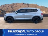 Used 2022 Volkswagen Taos SE w/ Panoramic Sunroof Package image 2