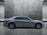 Used 2016 Chrysler 300 C image 4