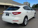 Used 2019 Maserati Levante GranLusso image 5