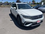 Used 2022 Volkswagen Tiguan SE image 3