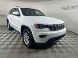 Used 2020 Jeep Grand Cherokee Laredo image 3