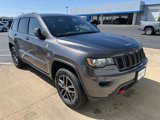 Used 2017 Jeep Grand Cherokee Trailhawk image 3