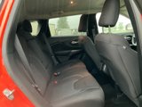 Used 2021 Jeep Cherokee Latitude image 4