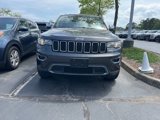 Used 2017 Jeep Grand Cherokee Limited image 2