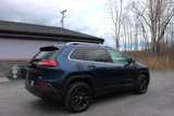 Used 2018 Jeep Cherokee Latitude image 4