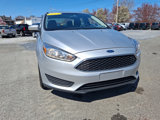 Used 2017 Ford Focus SE image 2