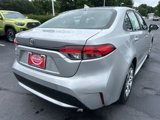 Used 2022 Toyota Corolla LE image 5