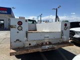 Used 2006 Ford F350 4x4 Regular Cab DRW Super Duty image 4