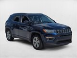 Used 2021 Jeep Compass Latitude image 3