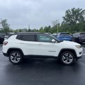 Used 2018 Jeep Compass Limited image 3