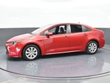 Used 2021 Toyota Corolla LE image 2