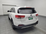 Used 2017 Kia Sorento EX w/ EX Advanced Touring Package image 5