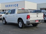 Used 2019 RAM 1500 Classic SLT w/ Luxury Group image 4