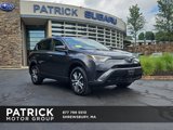 Used 2018 Toyota RAV4 LE image 1