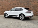 Certified 2021 Porsche Macan image 3