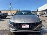 Used 2022 Hyundai Elantra SEL w/ Convenience Package image 2