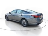 Used 2023 Nissan Altima 2.5 SV image 4