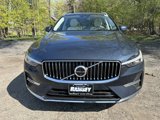 Certified 2022 Volvo XC60 B6 Inscription w/ Advanced Package image 3