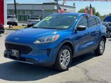 Used 2022 Ford Escape SE image 2