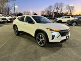 Used 2024 Chevrolet Trax RS w/ Driver Confidence Package image 4