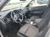 Used 2019 Nissan Rogue SV image 5
