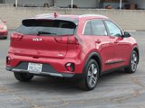 Certified 2022 Kia Niro LXS image 6