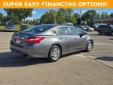 Used 2016 Nissan Altima 2.5 S w/ Power Driver Seat Package image 4