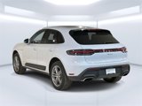 Certified 2024 Porsche Macan image 3