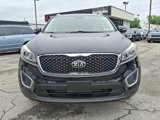 Used 2017 Kia Sorento LX image 2