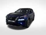 Used 2023 Nissan Rogue SV image 3