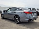 Used 2022 Nissan Altima 2.5 SV w/ SV Premium Package image 4