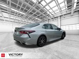 Used 2022 Toyota Camry SE image 3