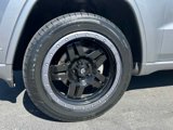 Used 2017 Jeep Grand Cherokee Overland w/ Jeep Active Safety Group image 5