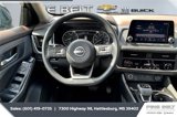 Used 2023 Nissan Rogue SV image 5